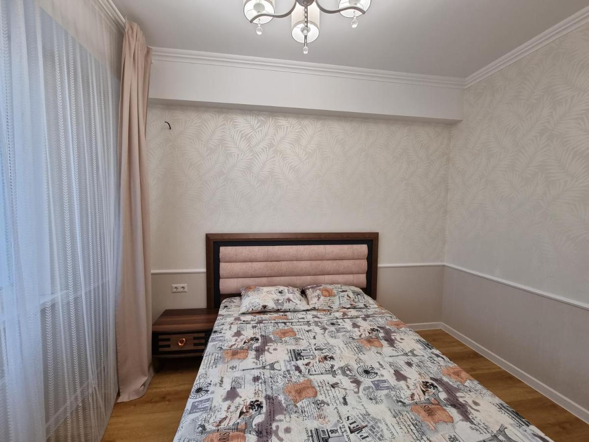 Luxury Best Grand New Apartaments Ultra Central Kischinau Exterior foto