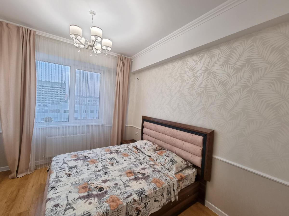 Luxury Best Grand New Apartaments Ultra Central Kischinau Exterior foto