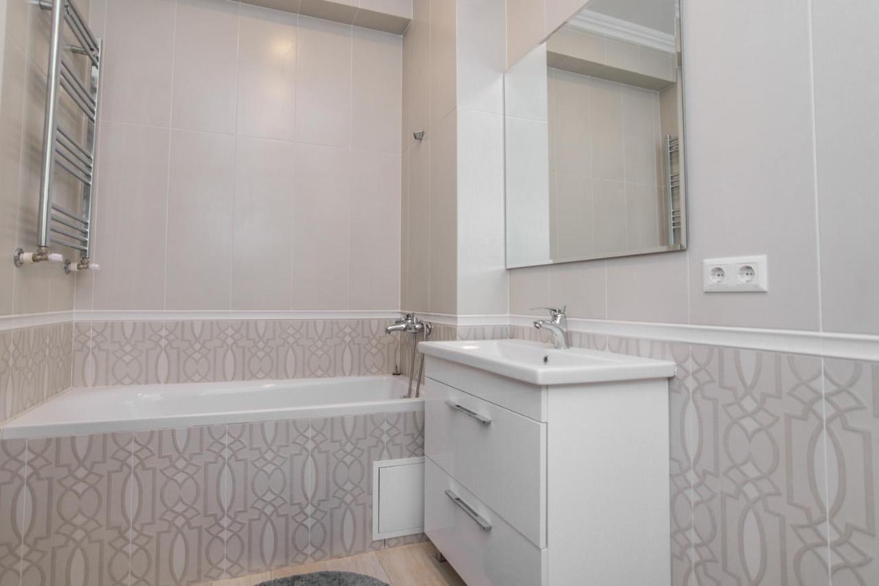 Luxury Best Grand New Apartaments Ultra Central Kischinau Exterior foto