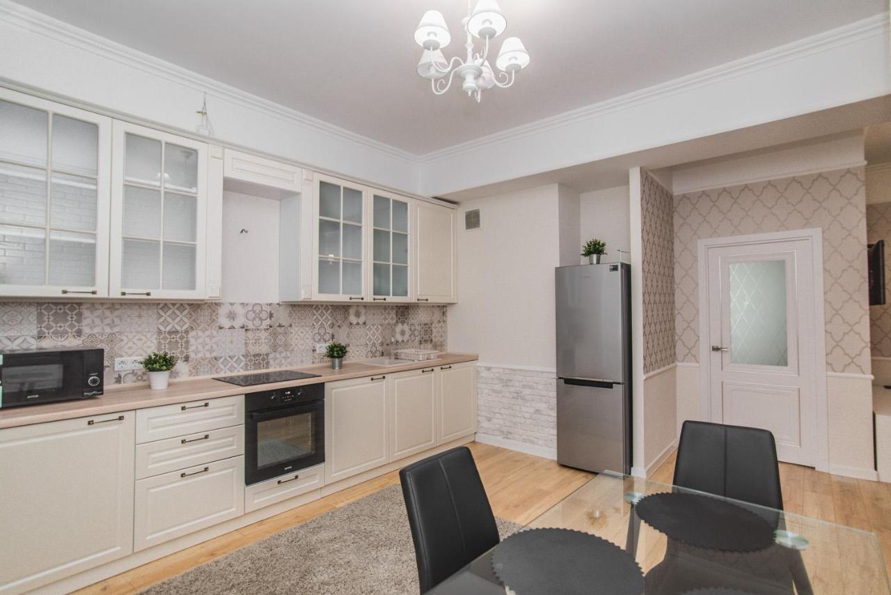 Luxury Best Grand New Apartaments Ultra Central Kischinau Exterior foto