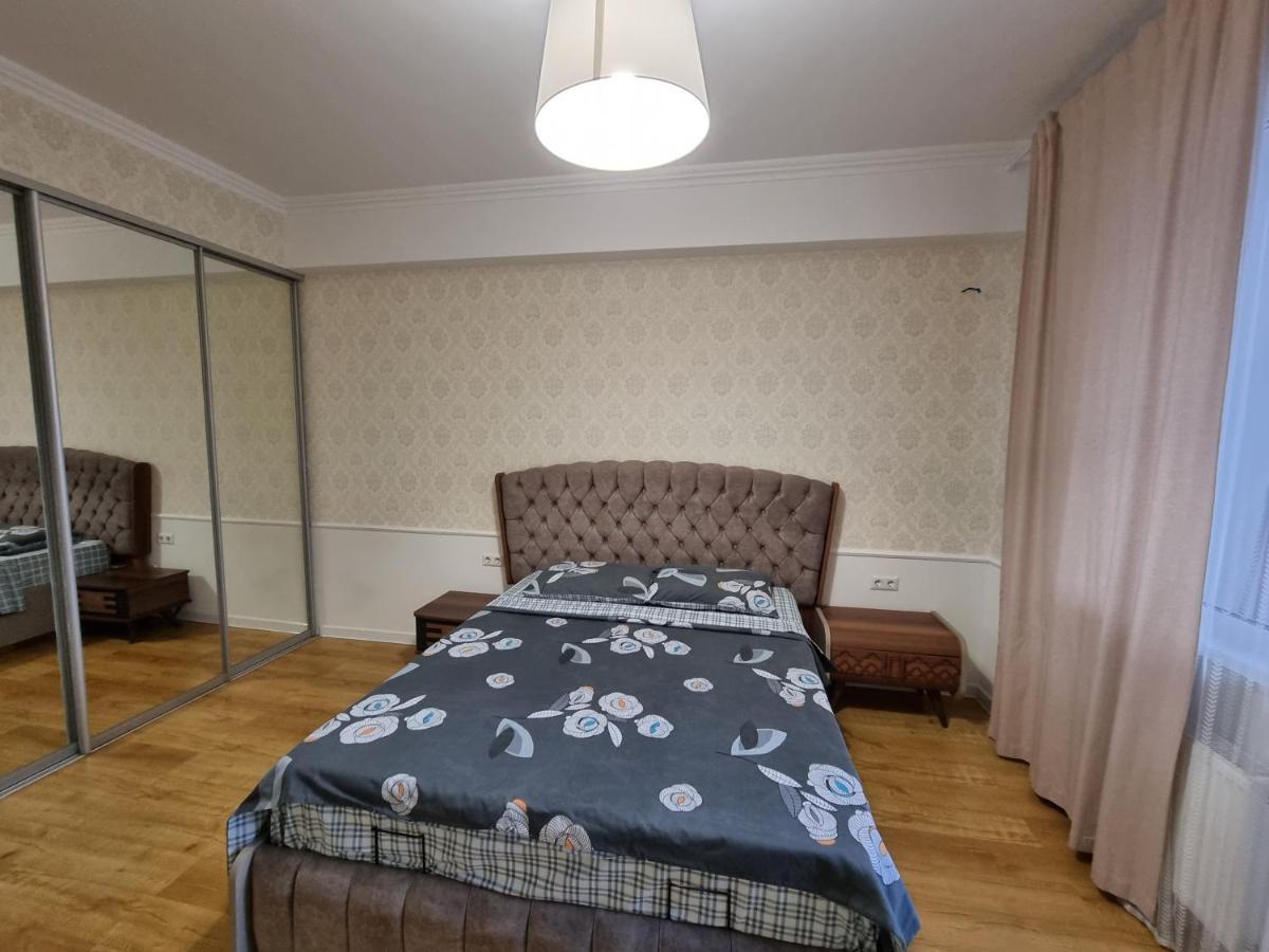 Luxury Best Grand New Apartaments Ultra Central Kischinau Exterior foto