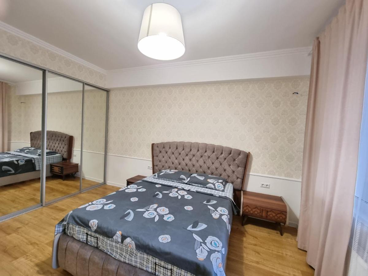 Luxury Best Grand New Apartaments Ultra Central Kischinau Exterior foto