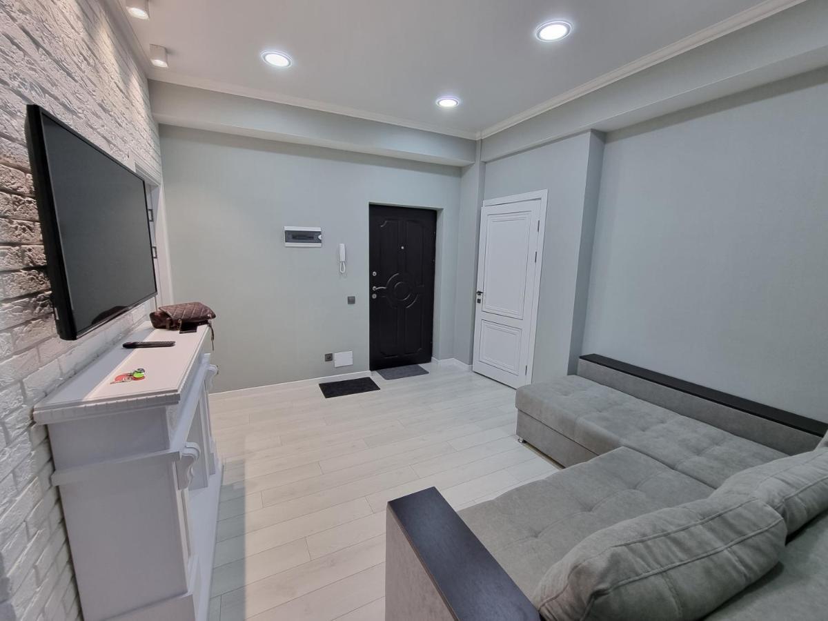Luxury Best Grand New Apartaments Ultra Central Kischinau Exterior foto