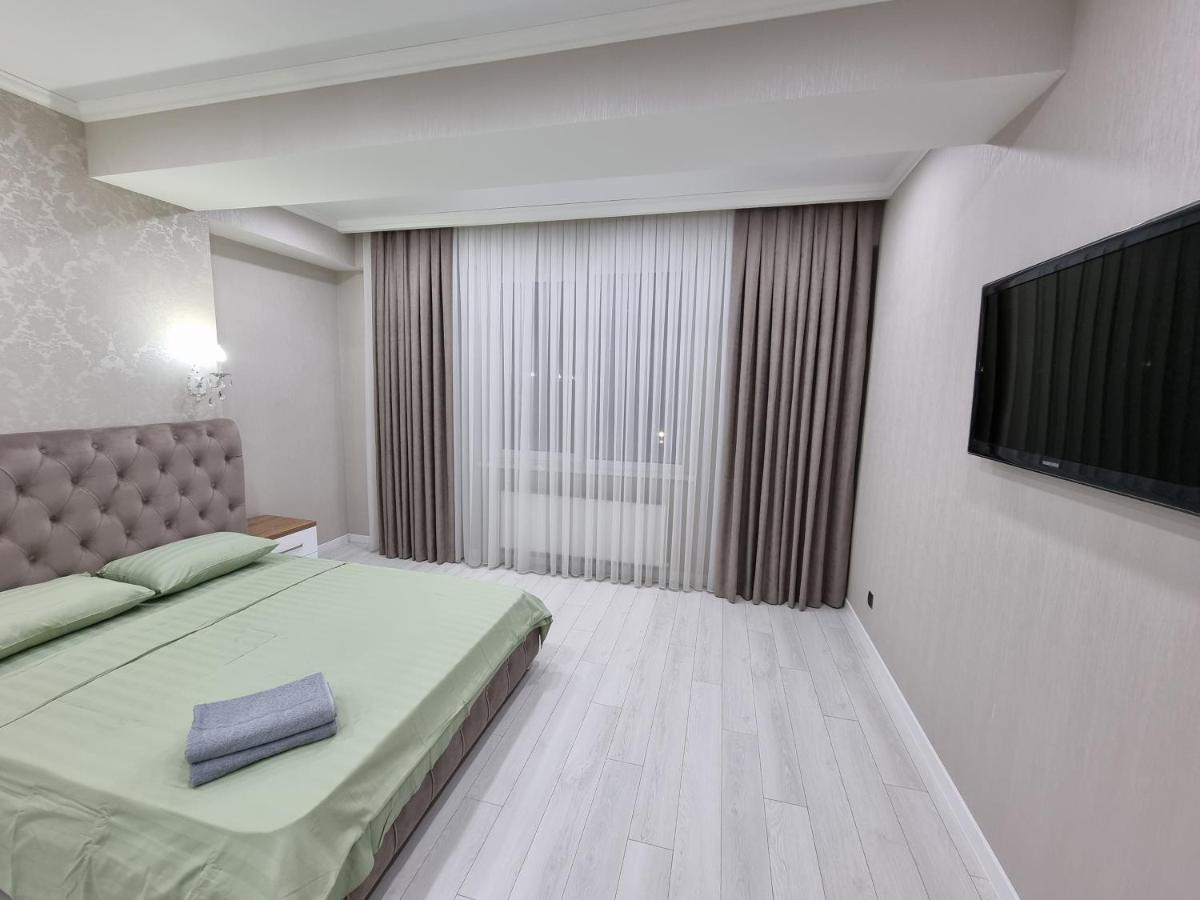 Luxury Best Grand New Apartaments Ultra Central Kischinau Exterior foto