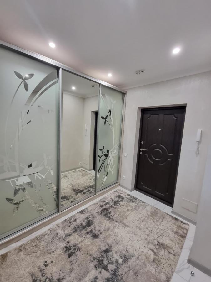 Luxury Best Grand New Apartaments Ultra Central Kischinau Exterior foto