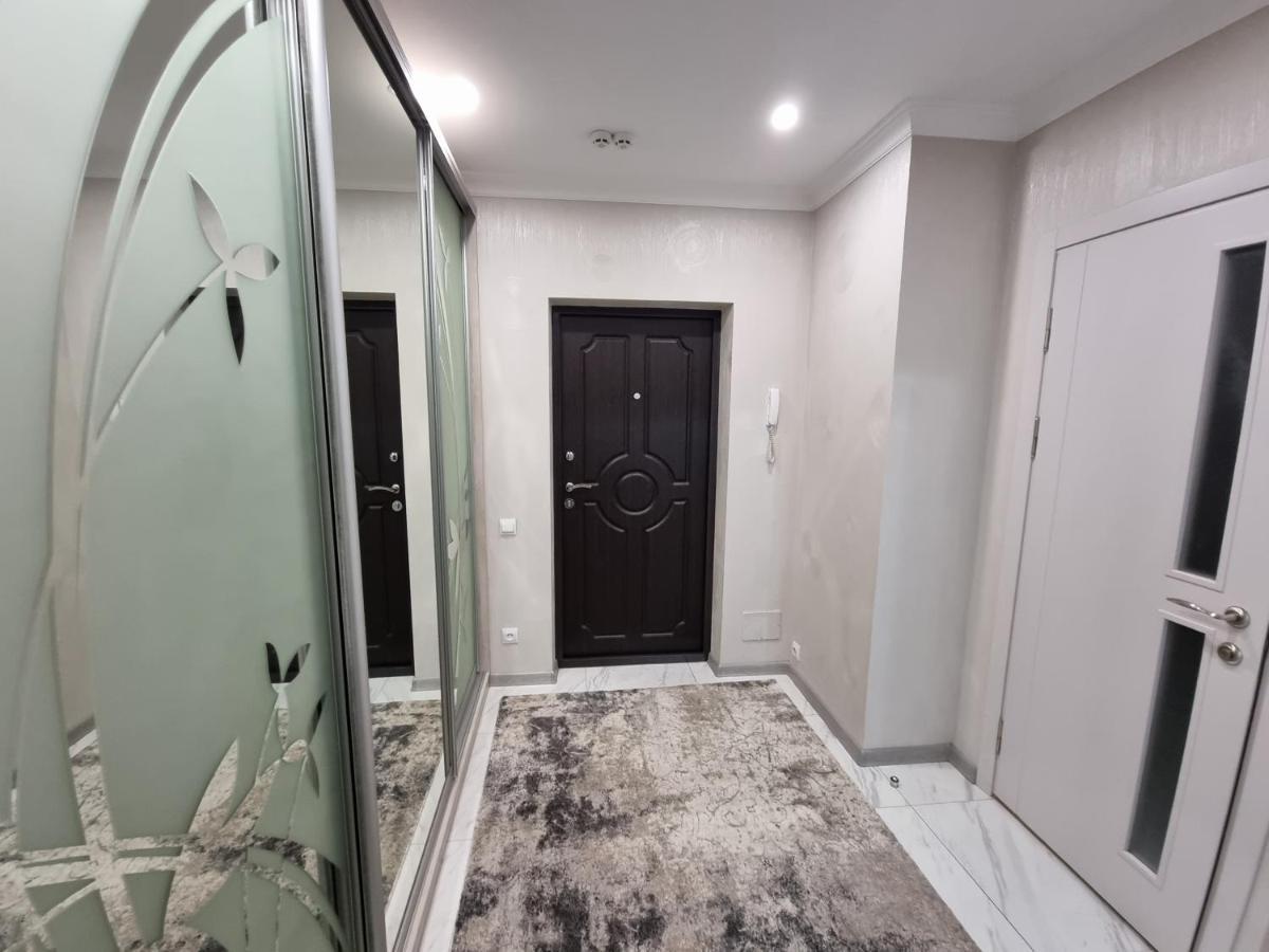 Luxury Best Grand New Apartaments Ultra Central Kischinau Exterior foto